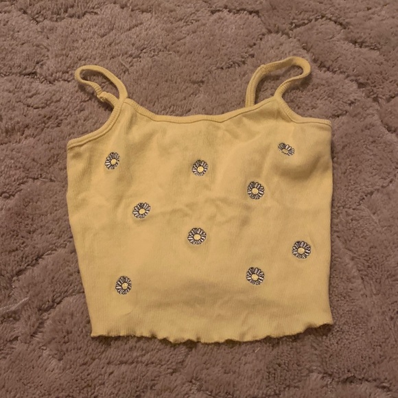 Rue21 Tops - Rue21 Yellow Daisy Embroidered Ribbed Tank Top